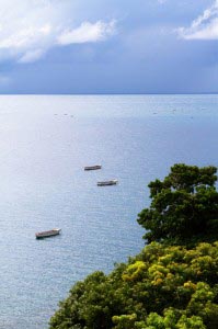 One of the African Great Lakes in the Rift Valley, Lake Malawi (also called Lago Niassa or Lake Nyasa) has a surface area of about 29,600 square kilometers, making it one of the largest lakes in the world.