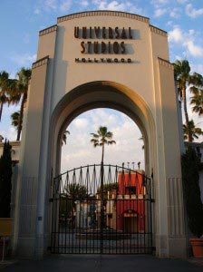Universal Studios offers a look behind the scenes of some of the biggest films ever made.