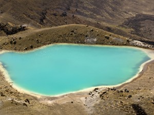 Emerald Lakes at Tongariro National Park, New Zealand
