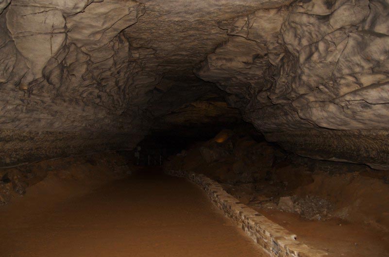 Parque Nacional Cueva Mamut