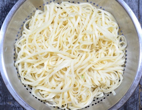 Boiled Flat Rice Noodles
