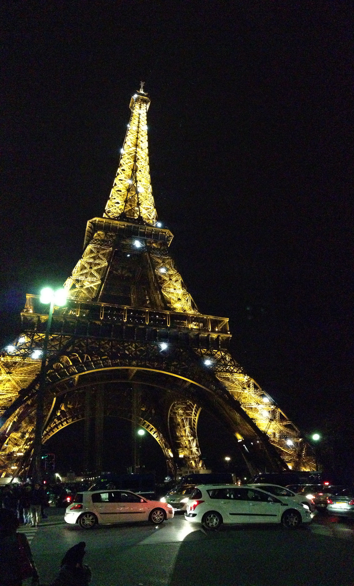 Honeymoon in Paris - Blog on Travel Information